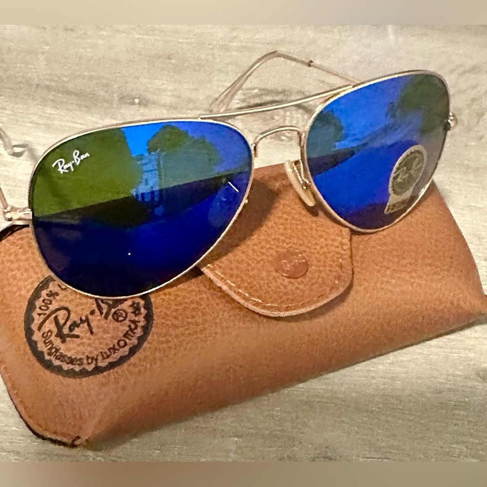 RayBan Sunglasses! Like New! Choose Your Color!